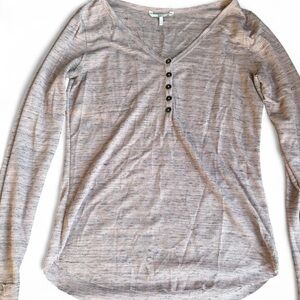 BKE Gray Fitted Buttoned Blouse